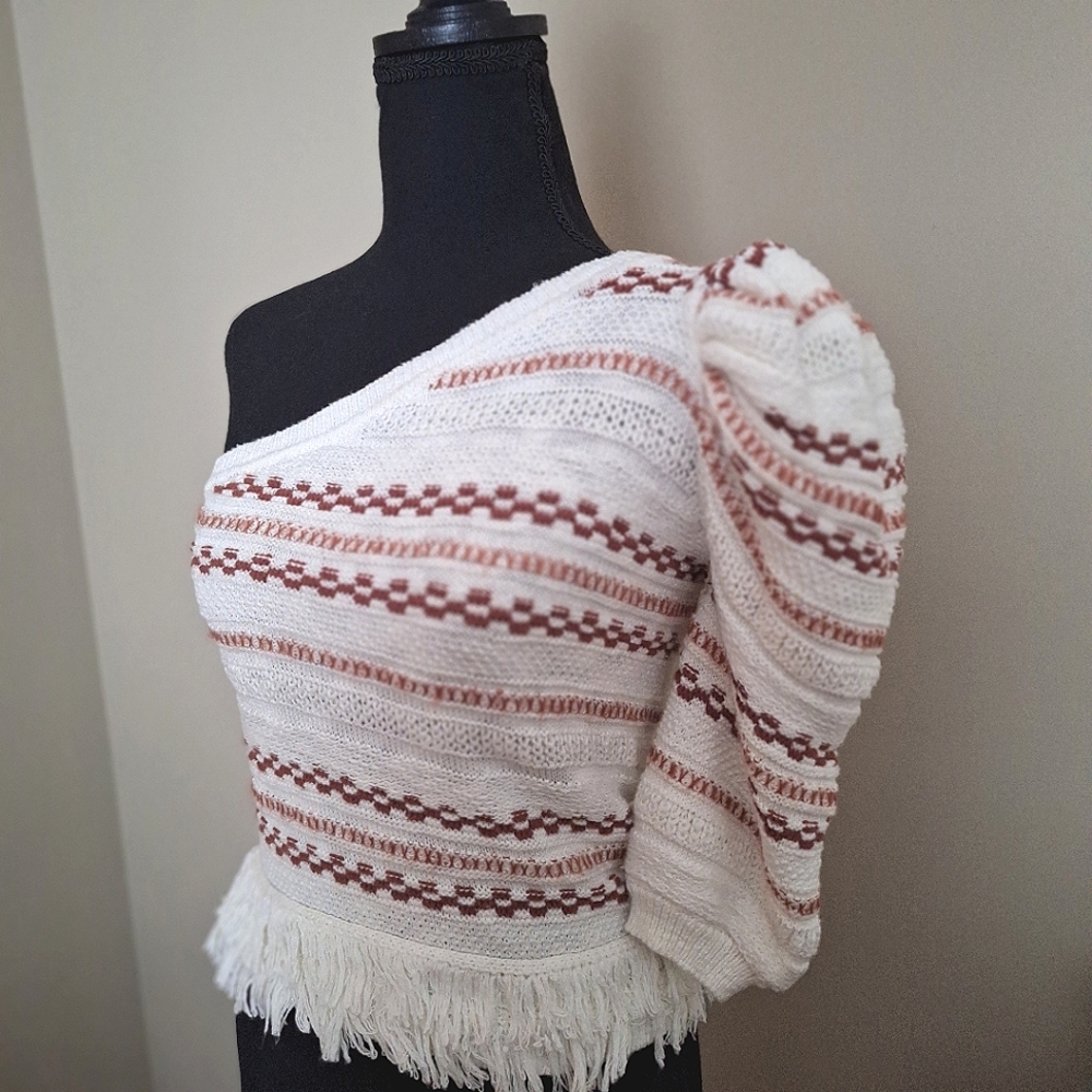 HOUSE OF HARLOW 1960 x Revolve puff sleeve one shoulder knit fringe swea…